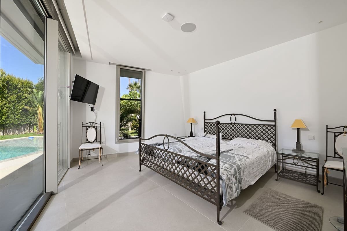 6 chambre Villa/Maison à vendre à Marbesa avec piscine garage - 3 250 000 € (Ref: 10135312)