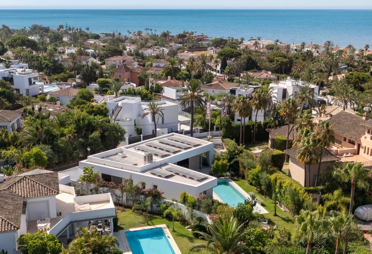 6 chambre Villa/Maison à vendre à Marbesa avec piscine garage - 3 250 000 € (Ref: 10135312)