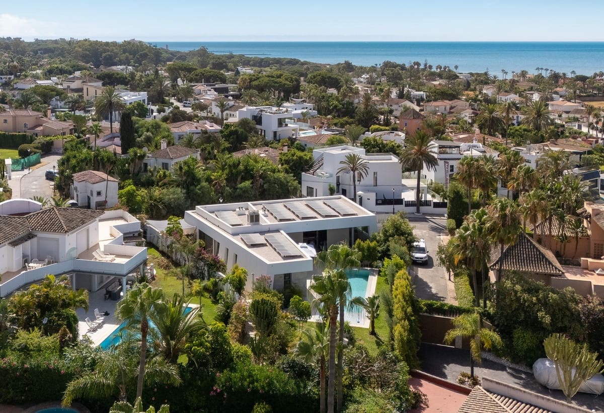6 chambre Villa/Maison à vendre à Marbesa avec piscine garage - 3 250 000 € (Ref: 10135312)