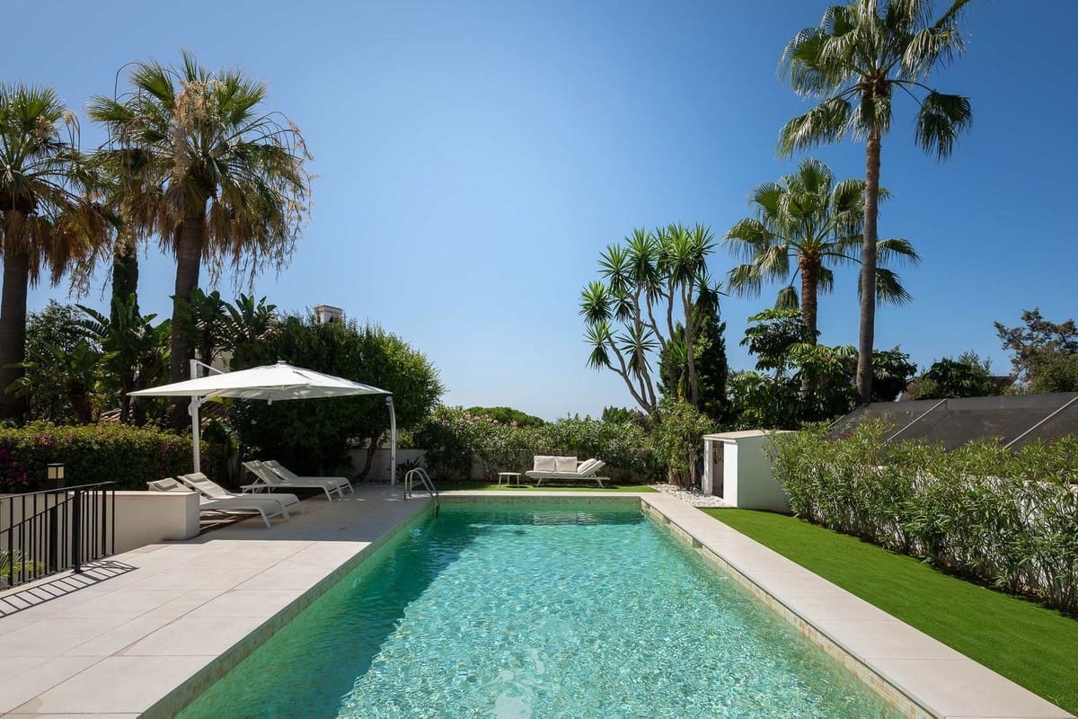 6 chambre Villa/Maison à vendre à Marbesa avec piscine garage - 2 995 000 € (Ref: 10135314)