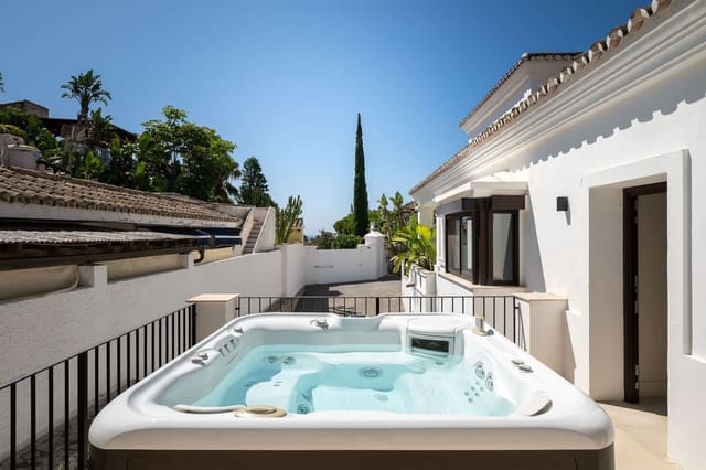 6 chambre Villa/Maison à vendre à Marbesa, Marbella avec piscine garage - 2 995 000 € (Ref: 10135314)