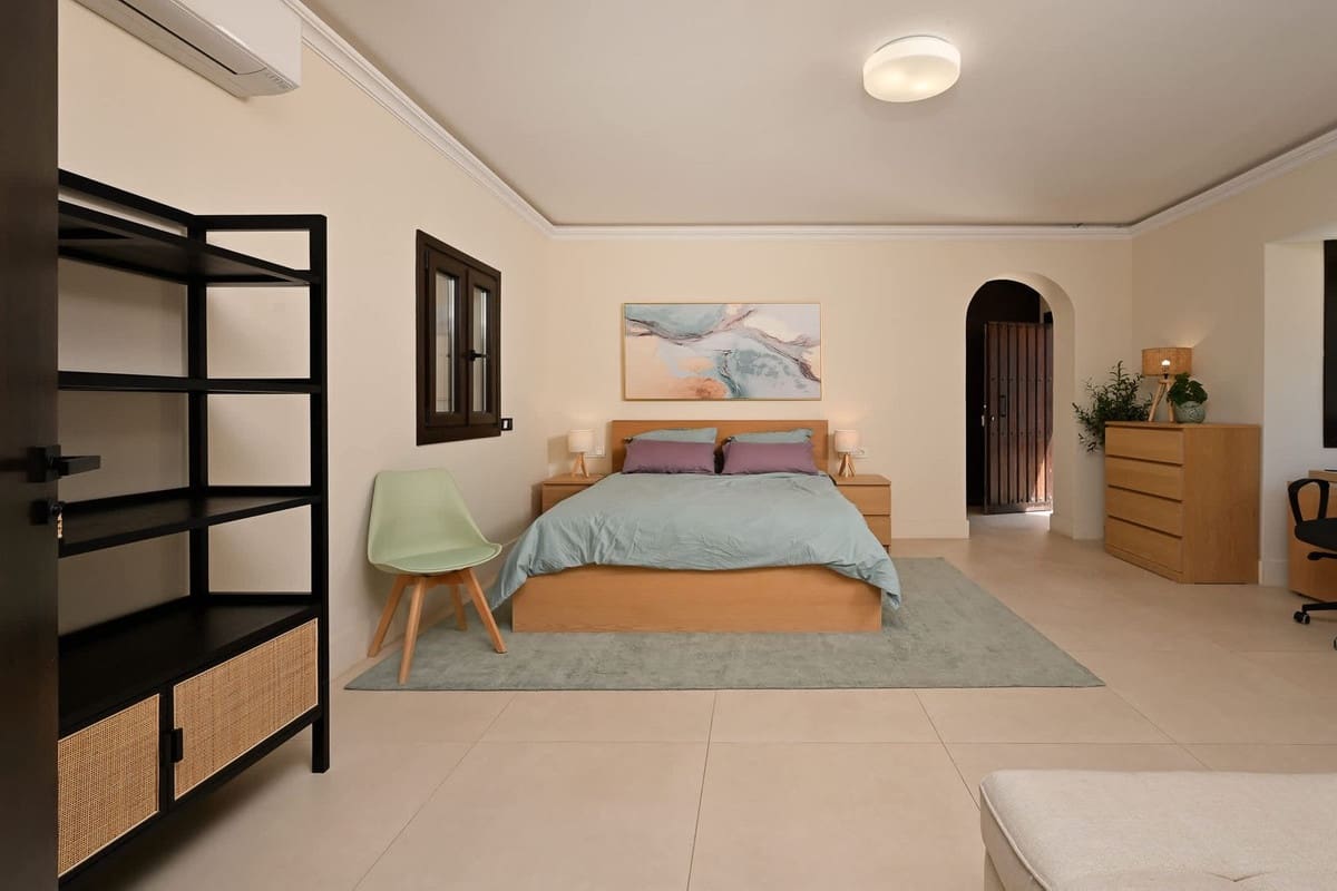 6 chambre Villa/Maison à vendre à Marbesa avec piscine garage - 2 995 000 € (Ref: 10135314)