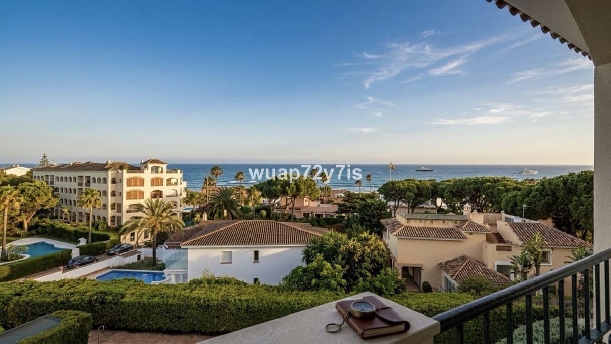3 quarto Apartamento para venda em Elviria com piscina garagem - 2 200 000 € (Ref: 10138865)