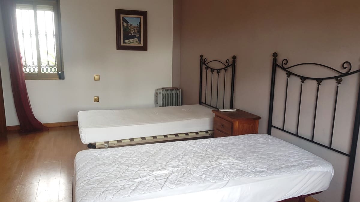 5 sypialnia Willa na sprzedaż w Elviria z basenem garażem - 3 500 000 € (Ref: 10138866)