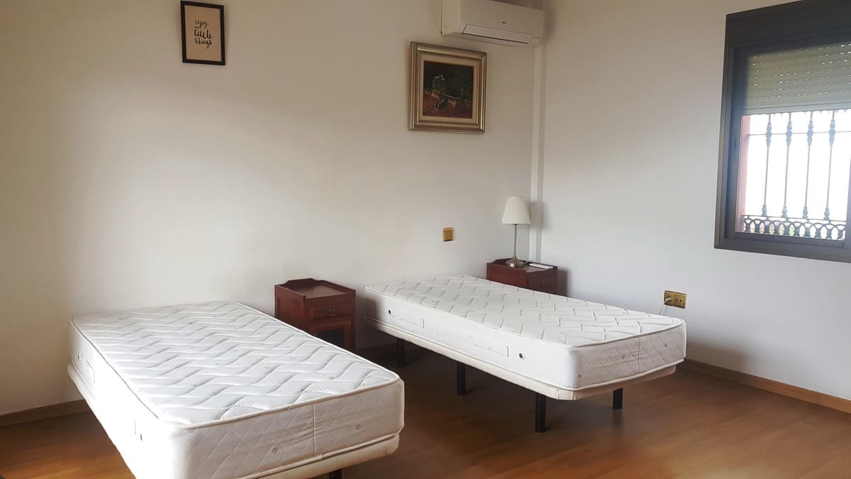 5 sypialnia Willa na sprzedaż w Elviria z basenem garażem - 3 500 000 € (Ref: 10138866)