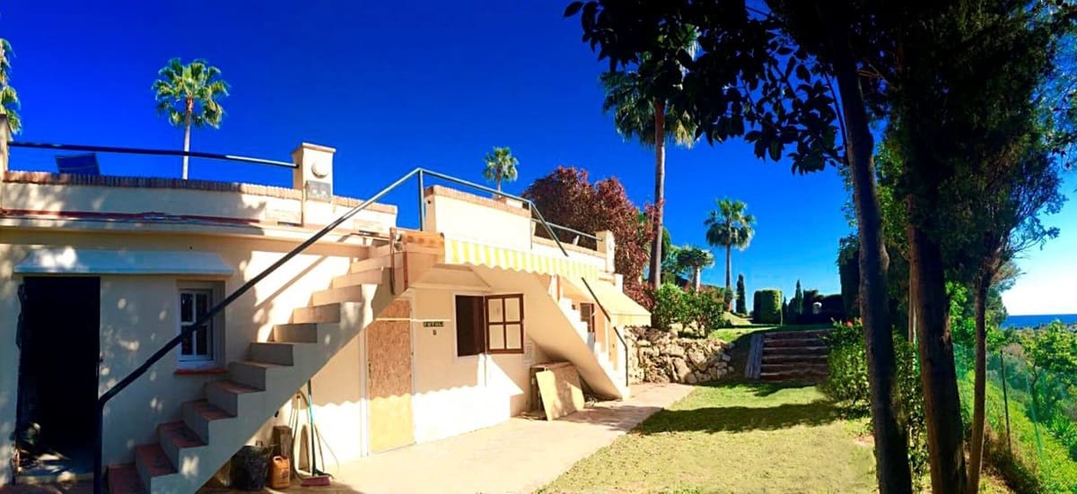 6 sypialnia Willa na sprzedaż w Elviria z basenem garażem - 2 900 000 € (Ref: 10138867)