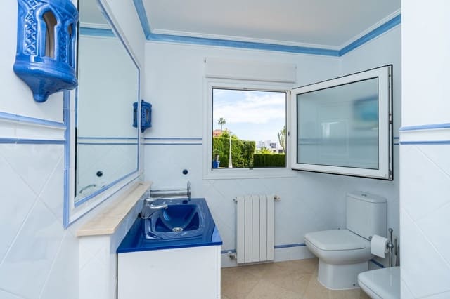 3 sypialnia Willa na sprzedaż w Torrenueva, Mijas z basenem garażem - 1 375 000 € (Ref: 10138868)