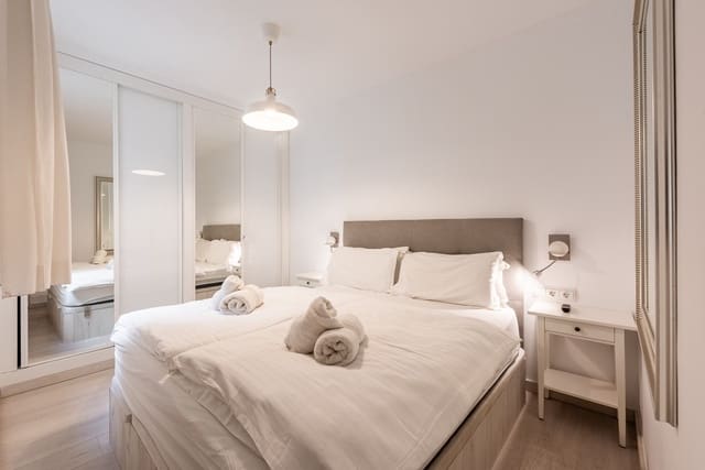 2 slaapkamer Appartement te koop in La Cala de Mijas, Mijas - € 385.000 (Ref: 10140386)