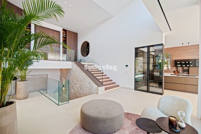 5 chambre Villa/Maison à vendre à Nueva Andalucia, Marbella avec piscine garage - 11 750 000 € (Ref: 10140388)