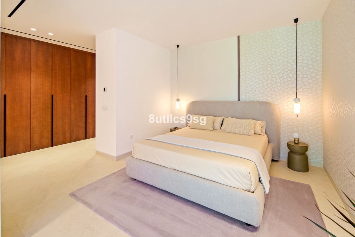 5 chambre Villa/Maison à vendre à Nueva Andalucia avec piscine garage - 11 750 000 € (Ref: 10140388)