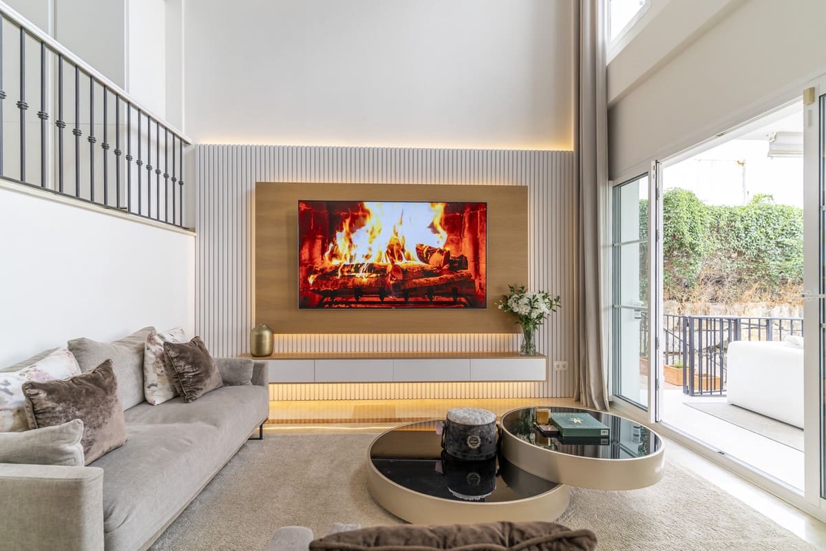 4 slaapkamer Villa te koop in Istan met zwembad garage - € 1.650.000 (Ref: 10140389)