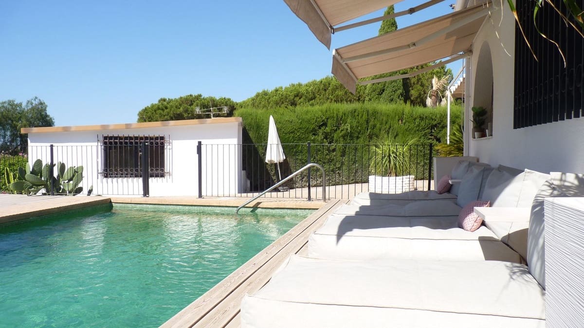 4 chambre Villa/Maison à vendre à Mijas Costa avec piscine garage - 799 000 € (Ref: 10140395)