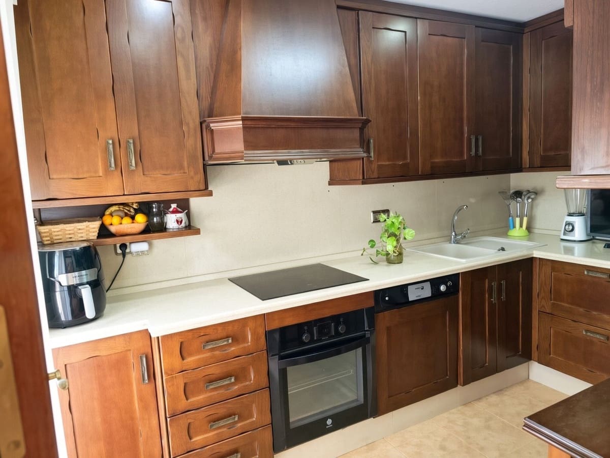 4 makuuhuone Huoneisto myytävänä paikassa Estepona mukana 
autotalli - 625 000 € (Ref: 10140412)