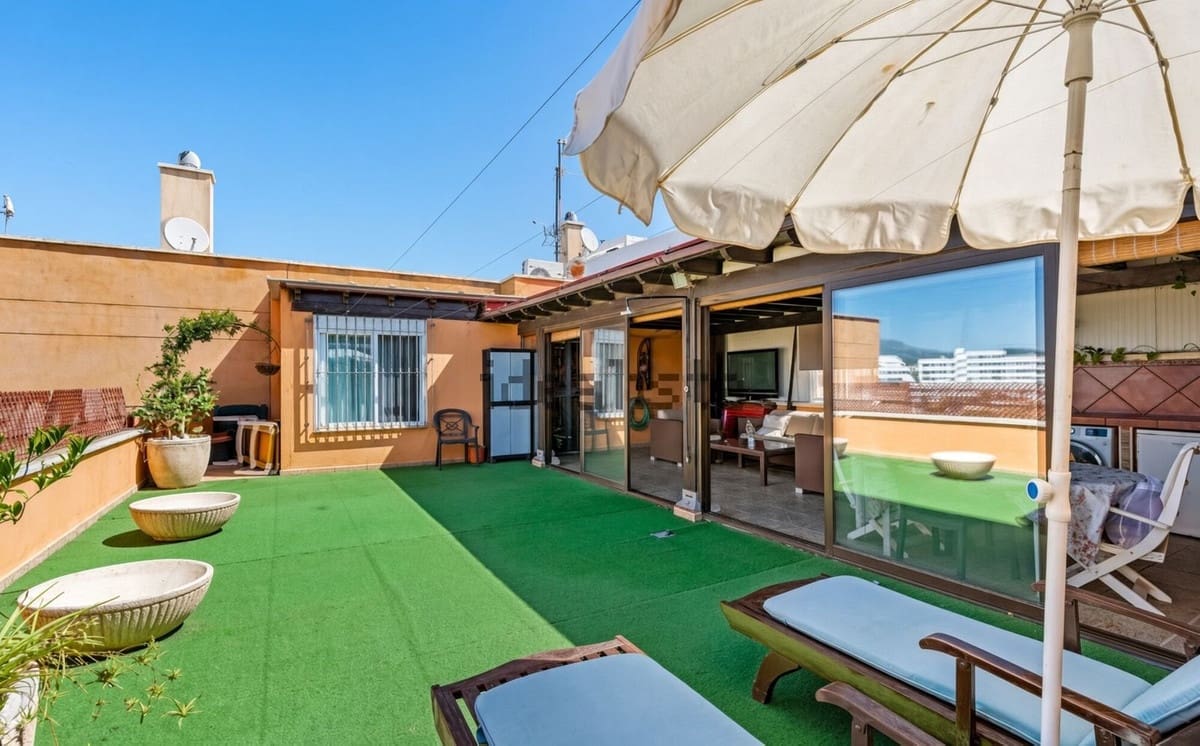 4 makuuhuone Huoneisto myytävänä paikassa Estepona mukana 
autotalli - 625 000 € (Ref: 10140412)