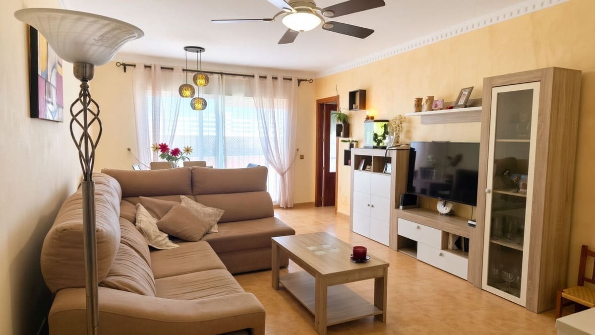 4 makuuhuone Huoneisto myytävänä paikassa Estepona mukana 
autotalli - 625 000 € (Ref: 10140412)