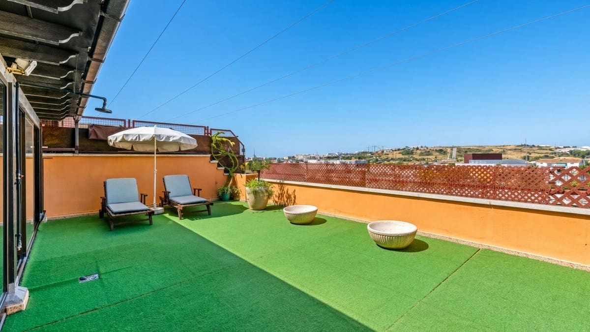 4 makuuhuone Huoneisto myytävänä paikassa Estepona mukana 
autotalli - 625 000 € (Ref: 10140412)