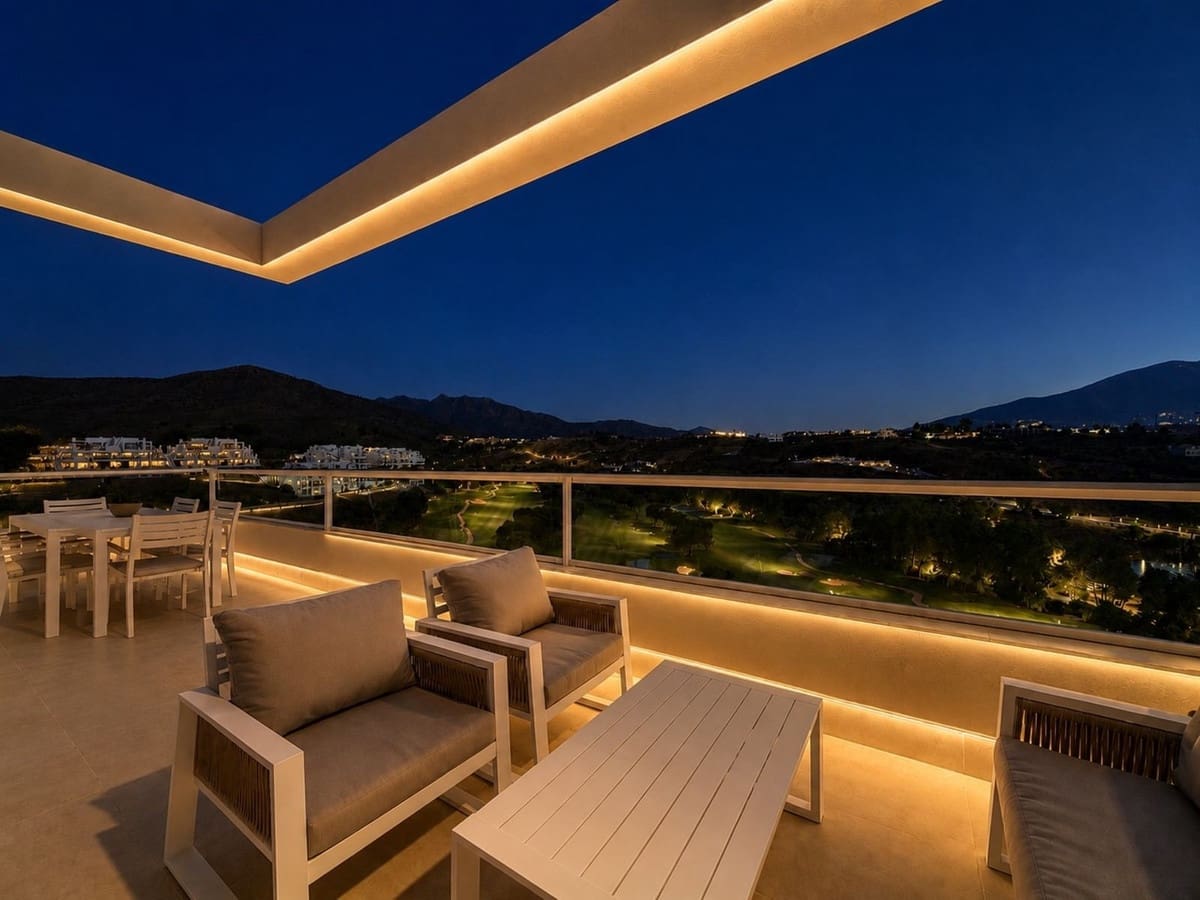 3 sypialnia Dom na sprzedaż w La Cala Golf z basenem garażem - 895 000 € (Ref: 10141611)