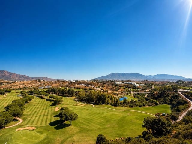 3 sypialnia Dom na sprzedaż w La Cala Golf, Mijas z basenem garażem - 895 000 € (Ref: 10141611)