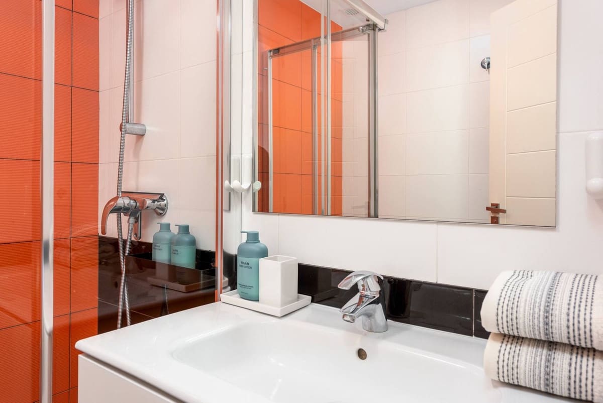 2 quarto Apartamento para venda em Estepona com piscina garagem - 285 000 € (Ref: 10147466)