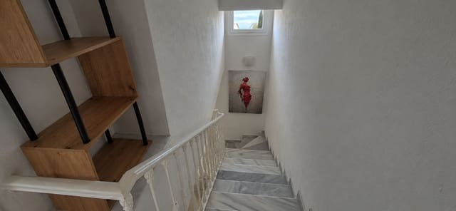 2 sovrum Hus till salu i La Reserva, Marbella med pool - 319 000 € (Ref: 10147469)