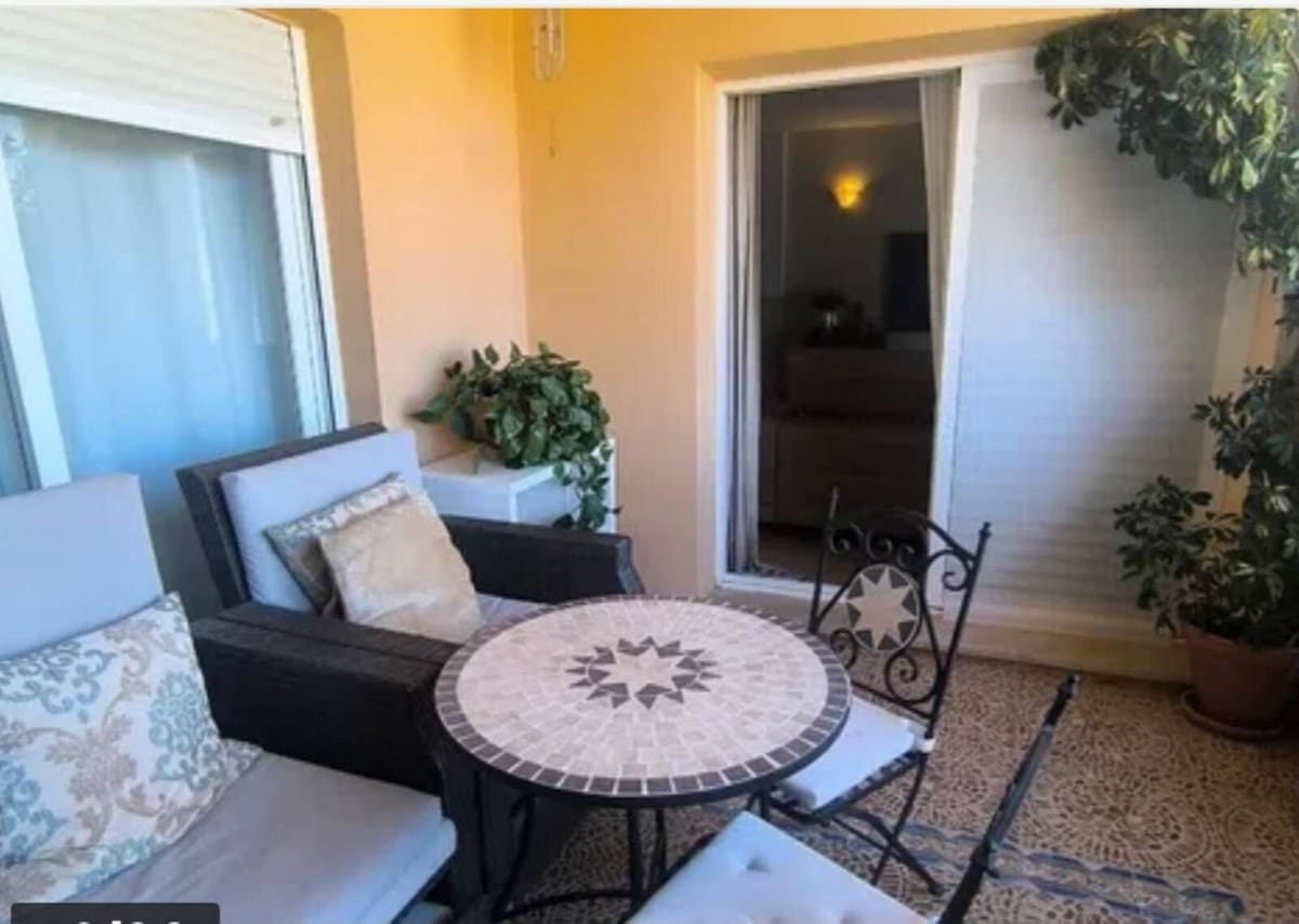 2 sypialnia Apartament na sprzedaż w Calahonda z basenem garażem - 330 000 € (Ref: 10147471)