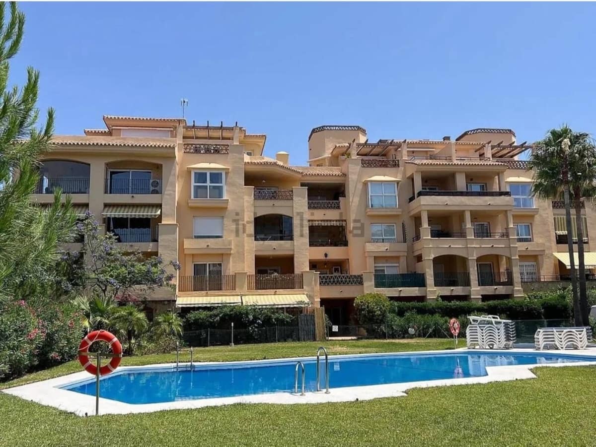 2 sypialnia Apartament na sprzedaż w Calahonda z basenem garażem - 330 000 € (Ref: 10147471)