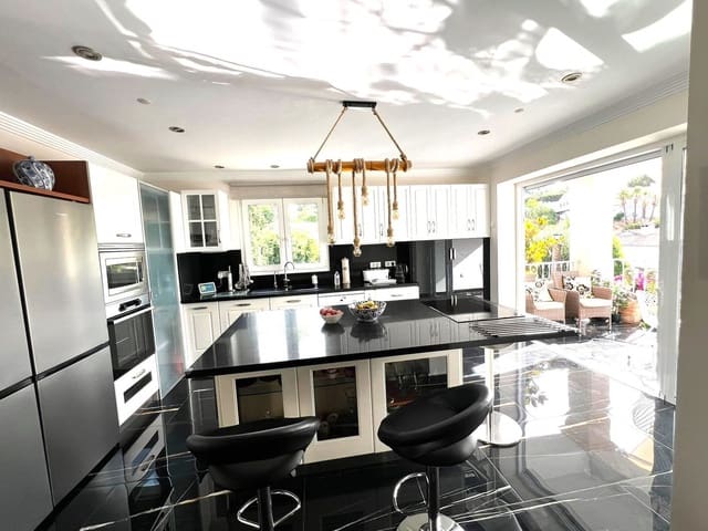 6 camera da letto Villa in vendita in Benalmádena con piscina garage - 1.595.000 € (Rif: 10148244)