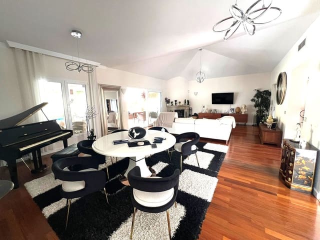 6 camera da letto Villa in vendita in Benalmádena con piscina garage - 1.595.000 € (Rif: 10148244)