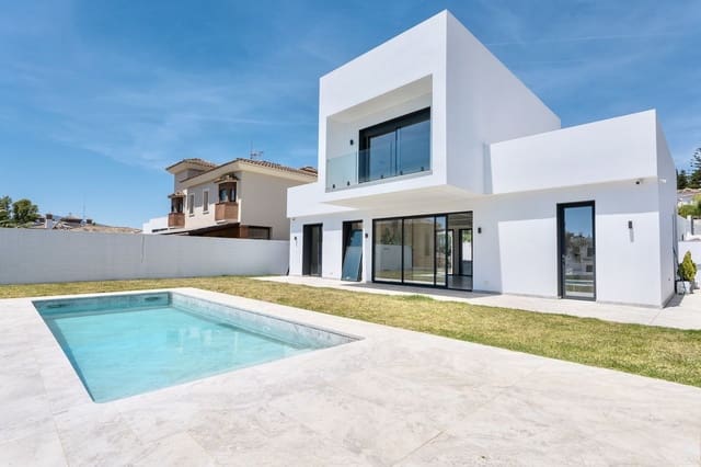 2 soverom Villa til salgs i Benalmádena med svømmebasseng - € 1 400 000 (Ref: 10148246)