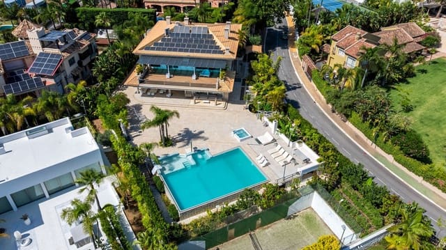 8 chambre Villa/Maison à vendre à Bahía de Marbella, Marbella avec piscine - 9 500 000 € (Ref: 10148250)