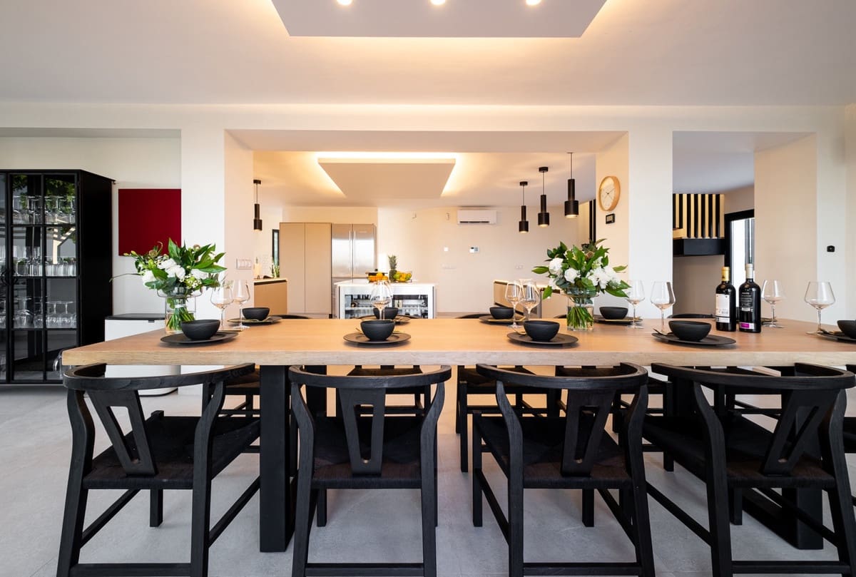 6 bedroom Villa for sale in Benalmadena with pool - € 2,995,000 (Ref: 10154138)