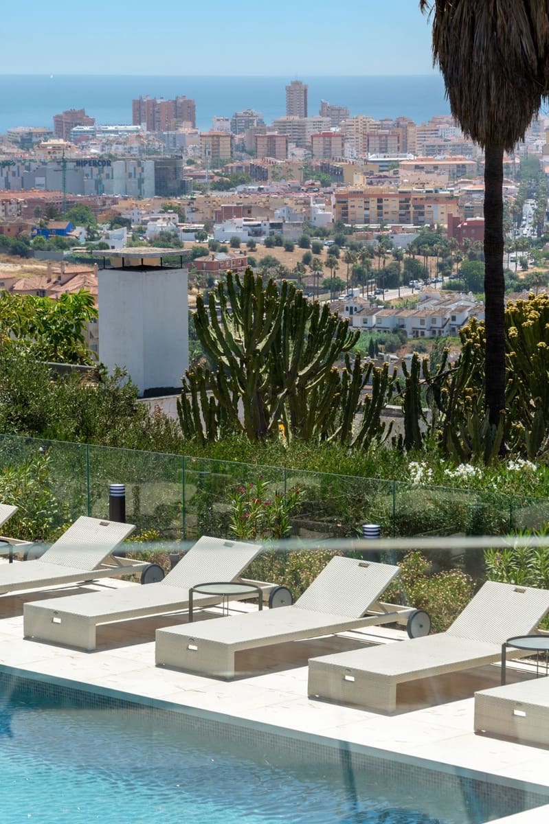 6 bedroom Villa for sale in Benalmadena with pool - € 2,995,000 (Ref: 10154138)