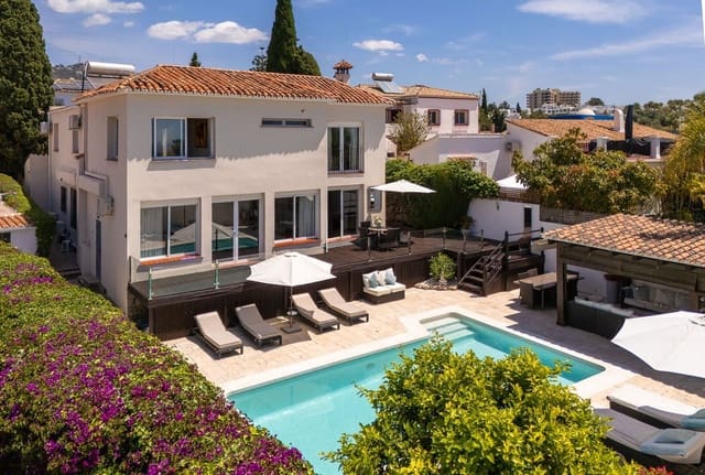 6 camera da letto Villa in vendita in Río Real, Marbella con piscina garage - 1.795.000 € (Rif: 10154142)