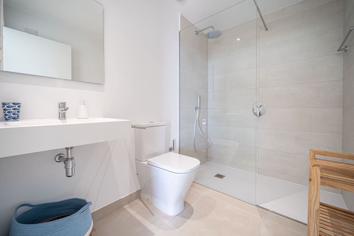2 soverom Leilighet til salgs i Fuengirola med svømmebasseng garasje - € 425 000 (Ref: 10156835)
