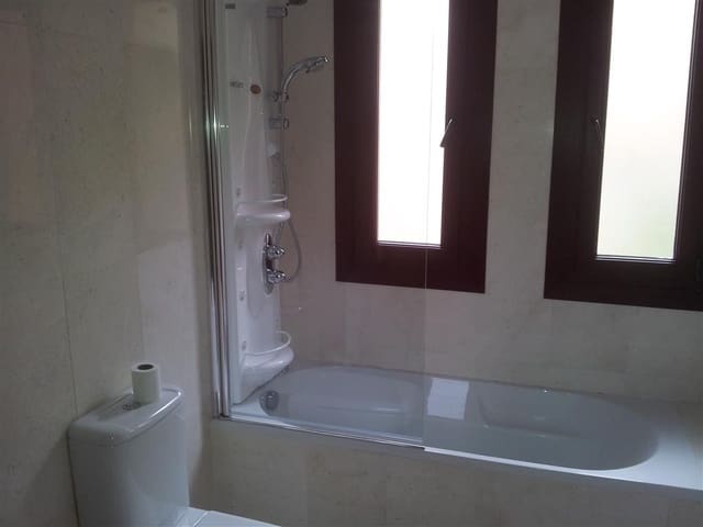 3 slaapkamer Appartement te koop in Bahia de Casares, Casares met zwembad garage - € 375.000 (Ref: 10156836)