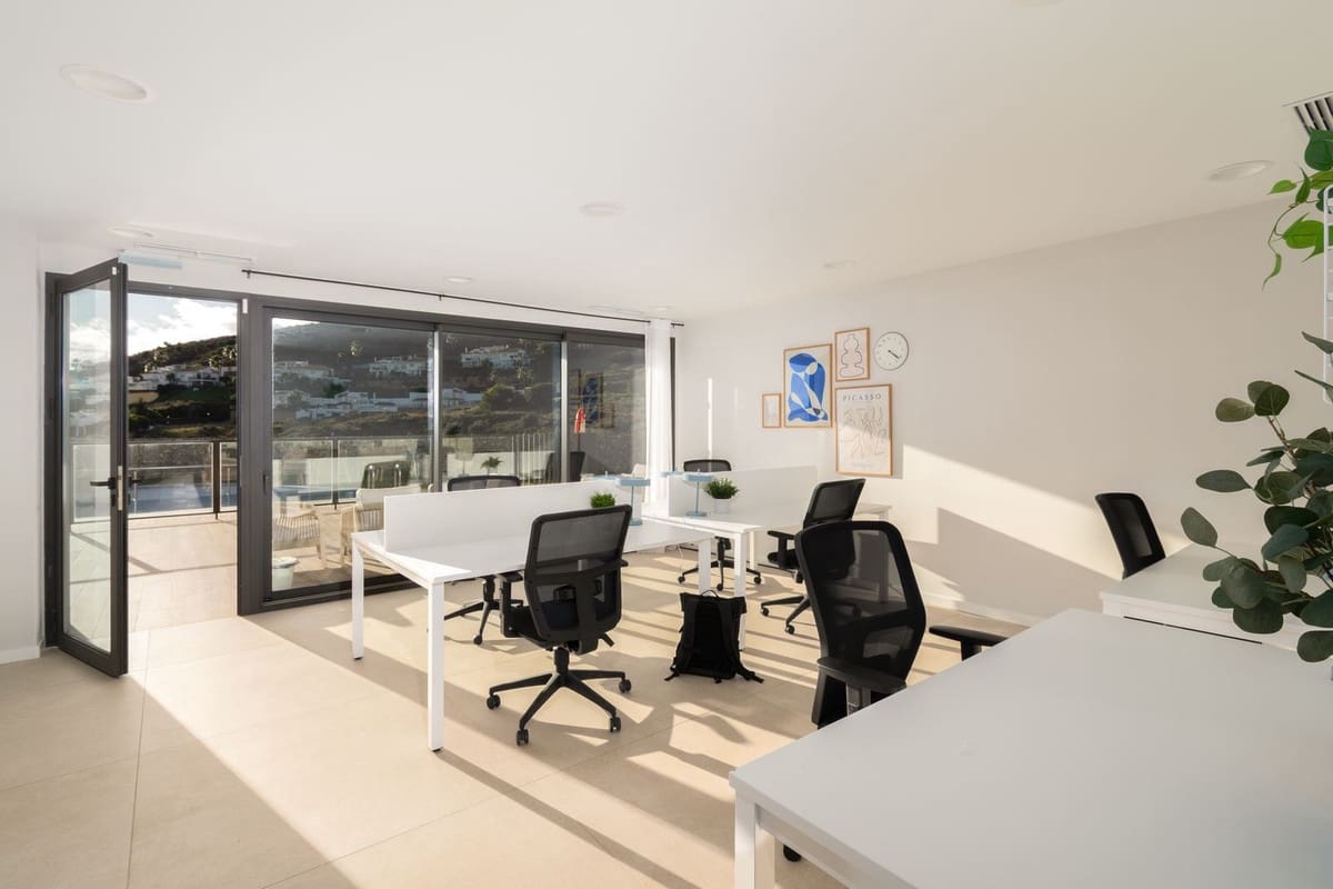 3 sypialnia Dom blizniak na sprzedaż w Riviera del Sol z basenem garażem - 795 000 € (Ref: 10156837)