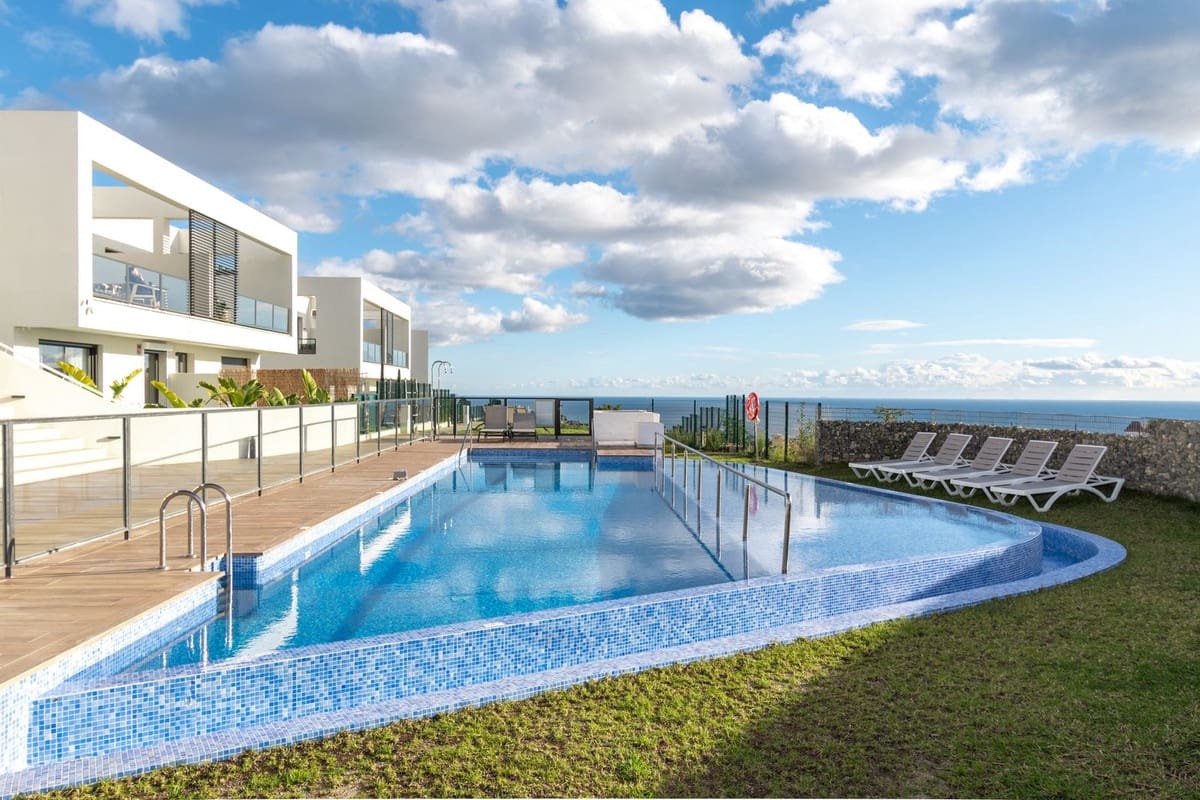 3 sypialnia Dom blizniak na sprzedaż w Riviera del Sol z basenem garażem - 795 000 € (Ref: 10156837)