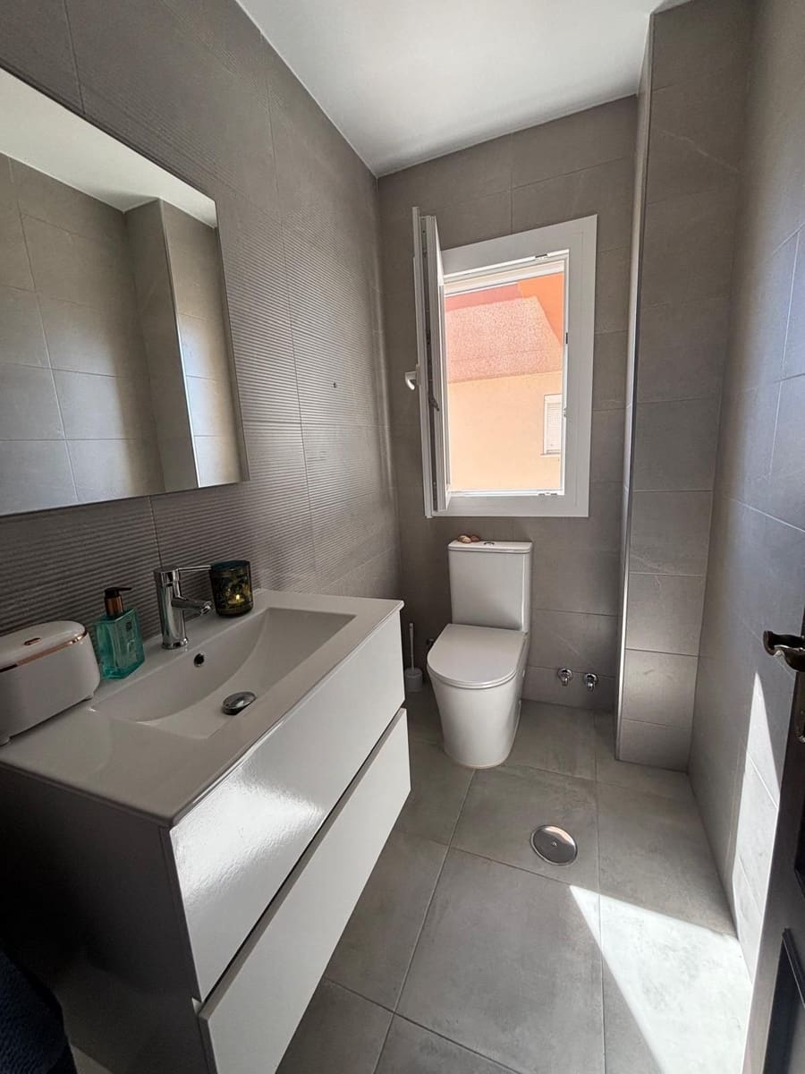 3 sovrum Lägenhet till salu i Fuengirola - 399 000 € (Ref: 10160836)