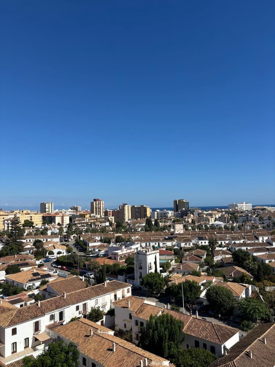 3 sovrum Lägenhet till salu i Fuengirola - 399 000 € (Ref: 10160836)