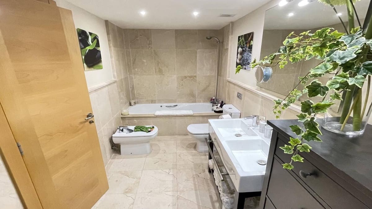3 camera da letto Appartamento in vendita in Los Flamingos con piscina garage - 995.000 € (Rif: 10160838)