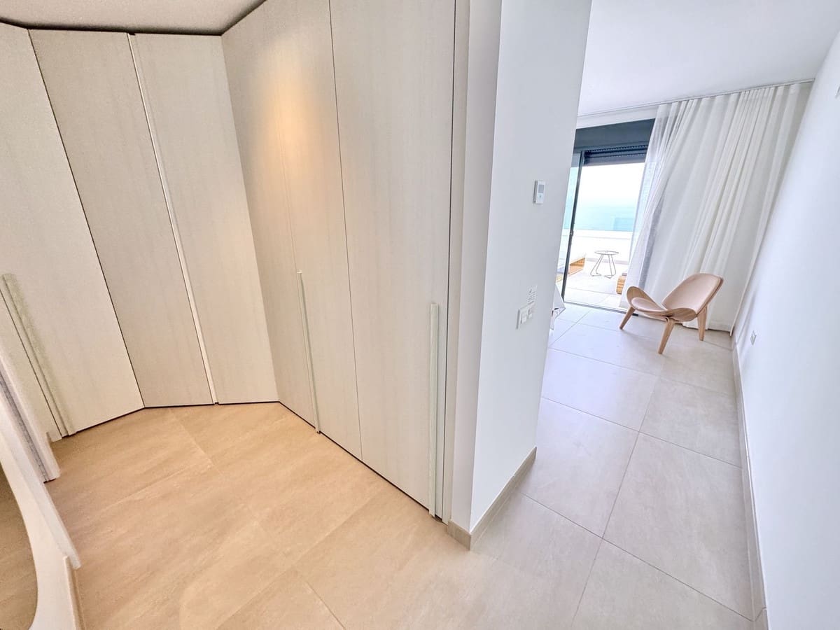 2 sypialnia Apartament na sprzedaż w Benalmadena Costa z basenem garażem - 989 950 € (Ref: 10160839)