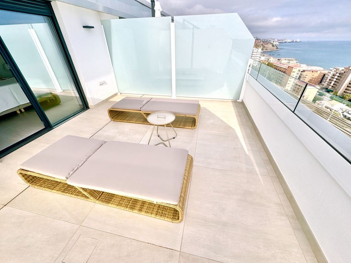 2 sypialnia Apartament na sprzedaż w Benalmadena Costa z basenem garażem - 989 950 € (Ref: 10160839)