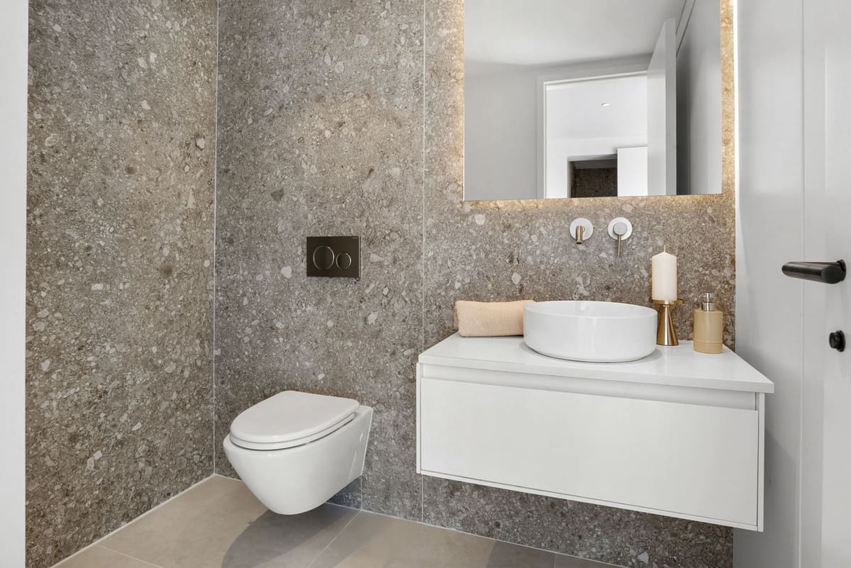 4 soveværelse Villa til salg i Nueva Andalucia med swimmingpool garage - € 3.495.000 (Ref: 10160841)