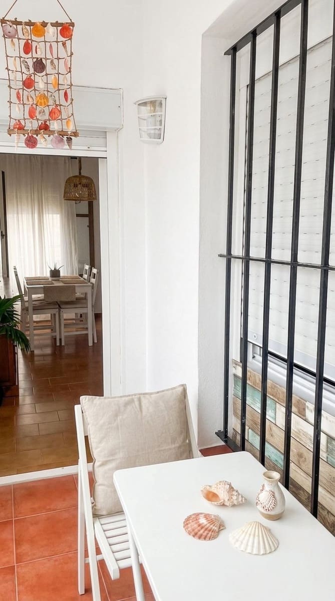 1 soverom Leilighet til salgs i San Luis de Sabinillas med svømmebasseng - € 235 000 (Ref: 10160842)