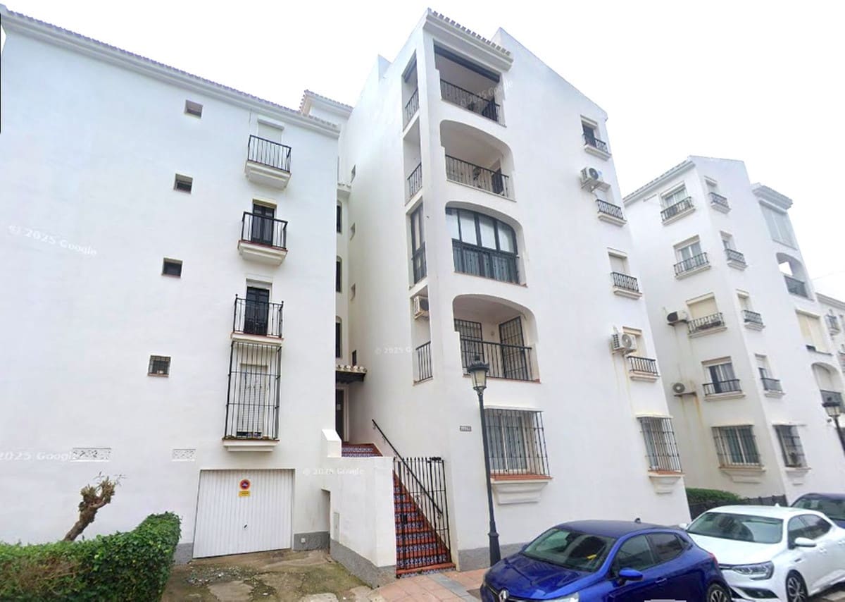 1 soverom Leilighet til salgs i San Luis de Sabinillas med svømmebasseng - € 235 000 (Ref: 10160842)
