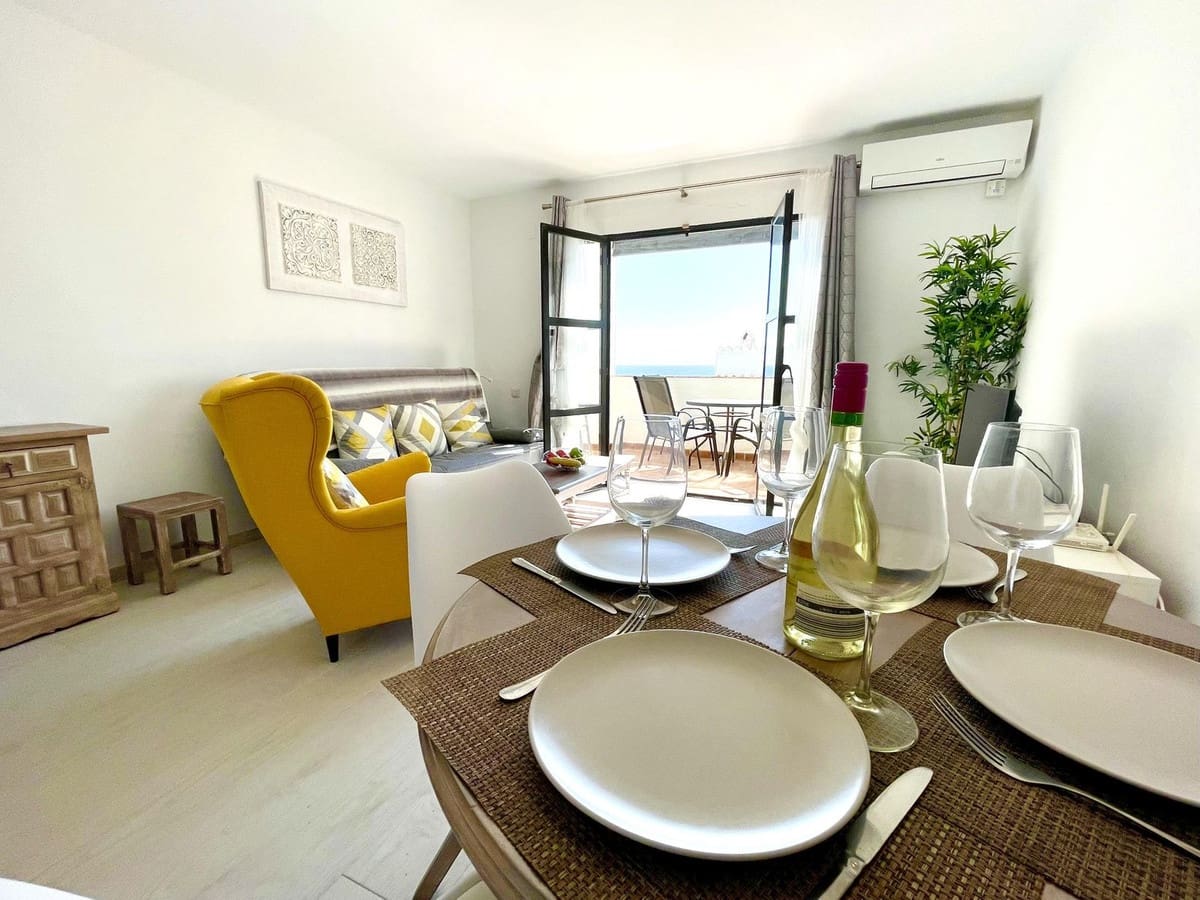 Apartamento de 1 habitación en Calahonda en venta con piscina garaje - 380.000 € (Ref: 10160843)