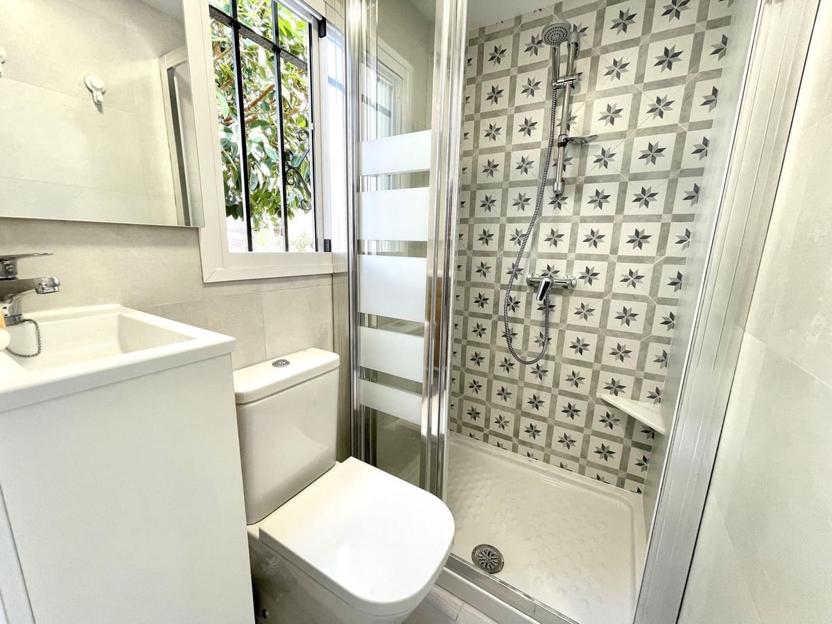 Apartamento de 1 habitación en Calahonda en venta con piscina garaje - 380.000 € (Ref: 10160843)