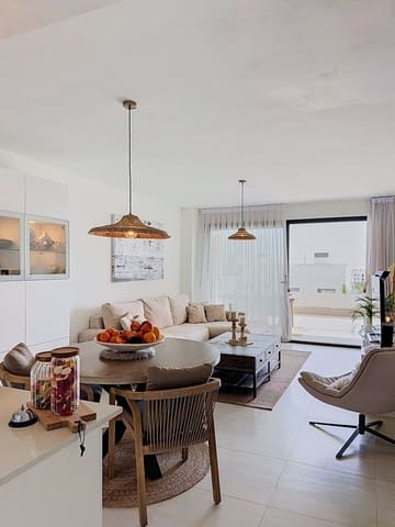 3 soverom Leilighet til salgs i Estepona med svømmebasseng garasje - € 495 000 (Ref: 10160844)
