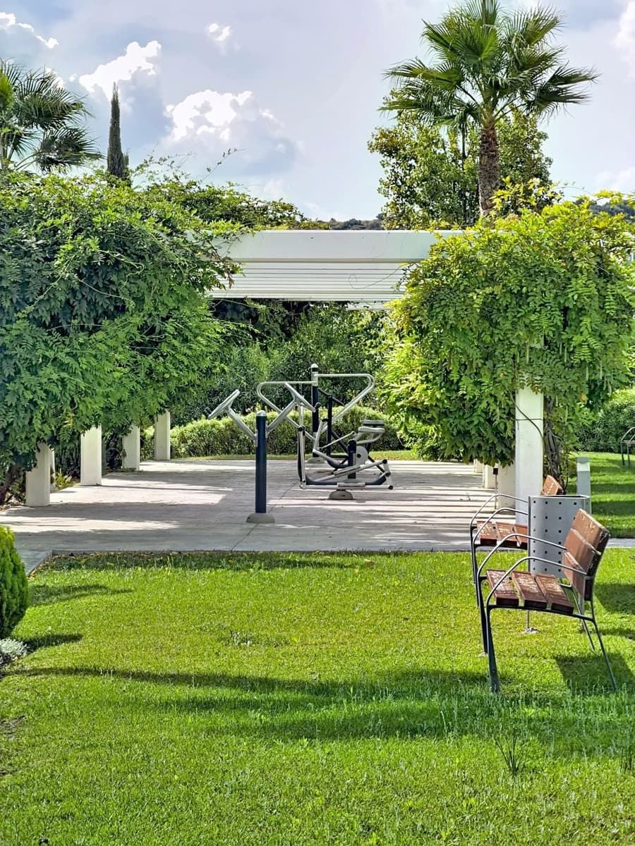 3 soverom Leilighet til salgs i Estepona med svømmebasseng garasje - € 495 000 (Ref: 10160844)
