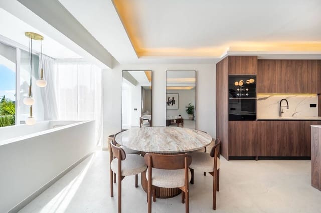 3 soverom Leilighet til salgs i El Paraiso, Estepona med svømmebasseng garasje - € 750 000 (Ref: 10160845)